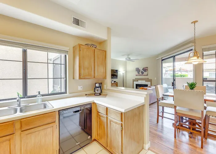 2 Mi To Dtwn: W/ Patio In Mesa!